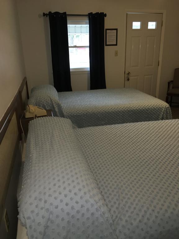 Mcgregor Inn Motel Wilton Zewnętrze zdjęcie